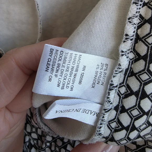 Amanda & Chelsea Black and White Geometric Skinny Pants - Picture 7 of 12